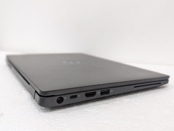 DELL LATITUDE  5300 i5 8TH GENERATION - Image 4